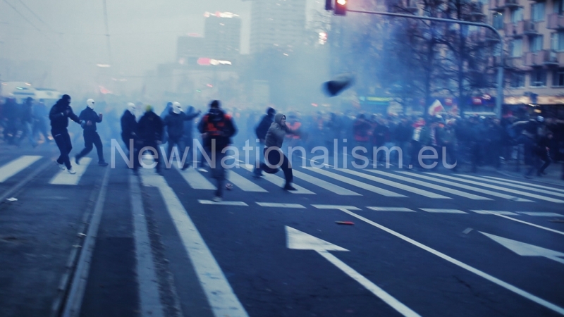 11_11_2012-Marsz-Niepodleglosci-Antifa-v_2