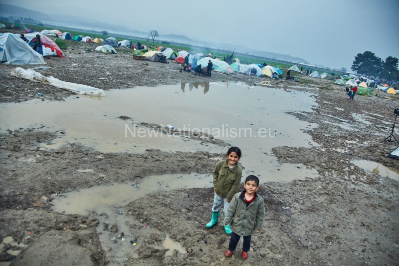 Refugees-in-Idomeni-in-Greece-2016-CB7B9012